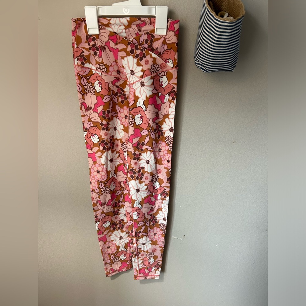 Aerie Floral 7/8 Leggings
